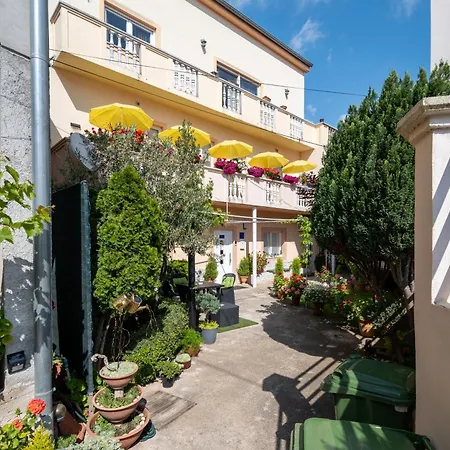 Apartment With Wifi - 22507 Zadar
